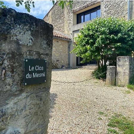 Le Clos Du Mesnil, Logement Totalement Independant Le Tourne Luaran gambar