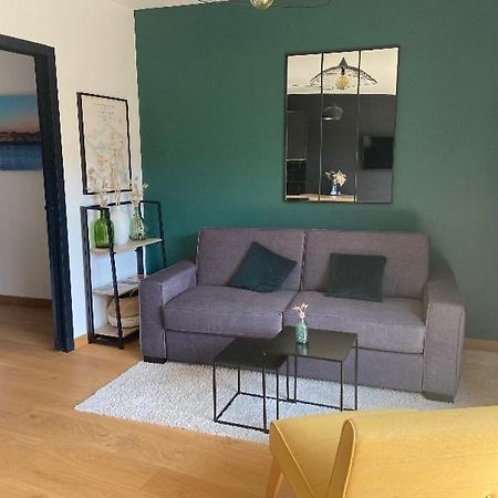 Le Clos Du Mesnil, Logement Totalement Independant Le Tourne Luaran gambar
